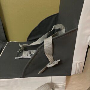 Like new CHILD"S BOOSTER SEAT